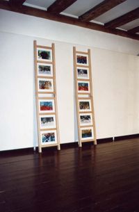 Leitern in der St&auml;dt. Galerie Regensburg 2006